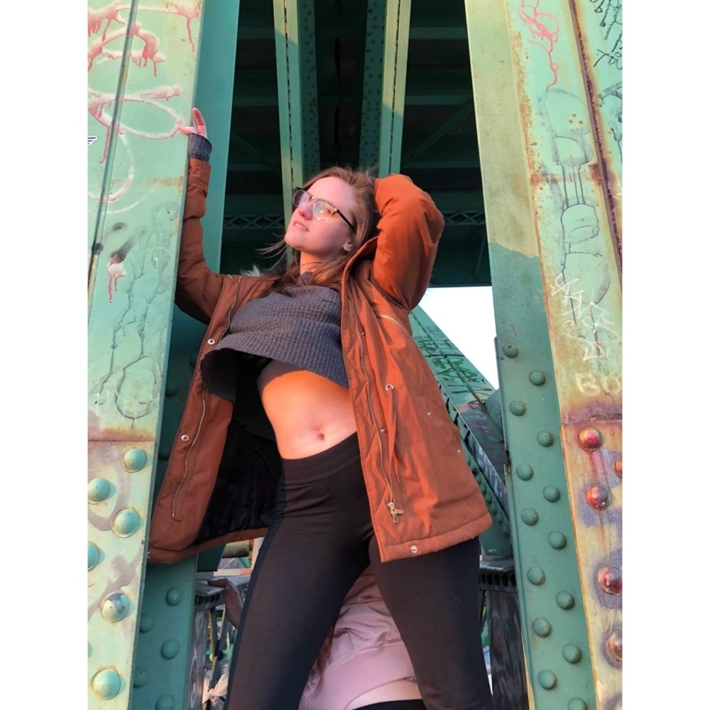 Meet your Posher, Blake